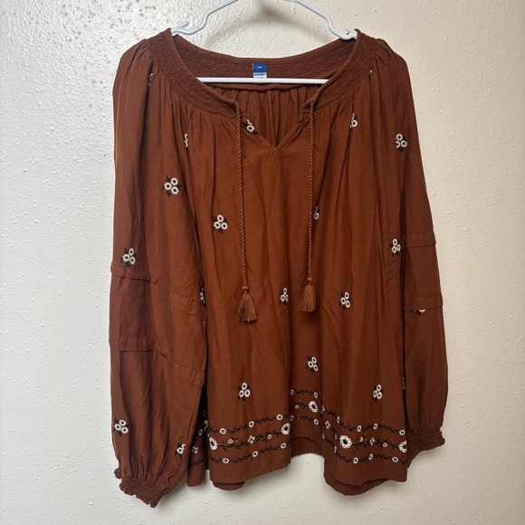Old Navy Brown Embroidered Blouse - Picture 3 of 8